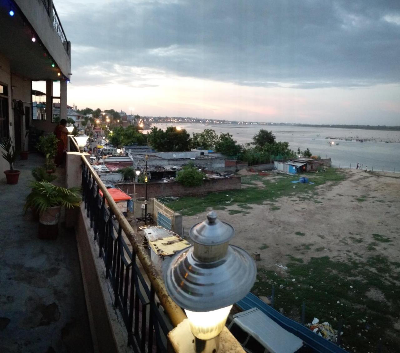 Ganga Paying Guest House バラナシ エクステリア 写真